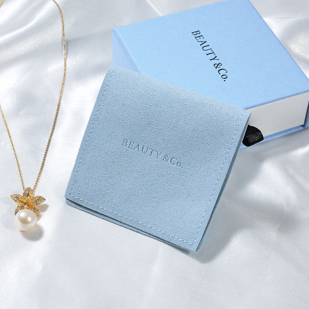 The Magic of Microfiber Jewelry Packaging