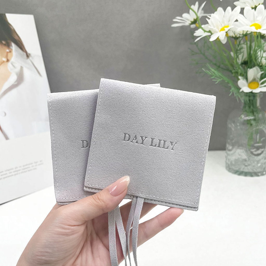 100pcs Microfiber Jewelry Envelope Pouches with Flap – Custom Debossed Logo, Minimalist Jewelry Gift Packaging | Wholesale