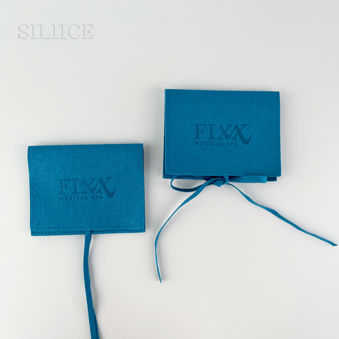 100pcs Custom Microfiber Jewelry Envelope Pouches with Flap & Debossed Logo, 8×10 cm – Soft Bags for Bracelets, Earrings & Rings, Wholesale
