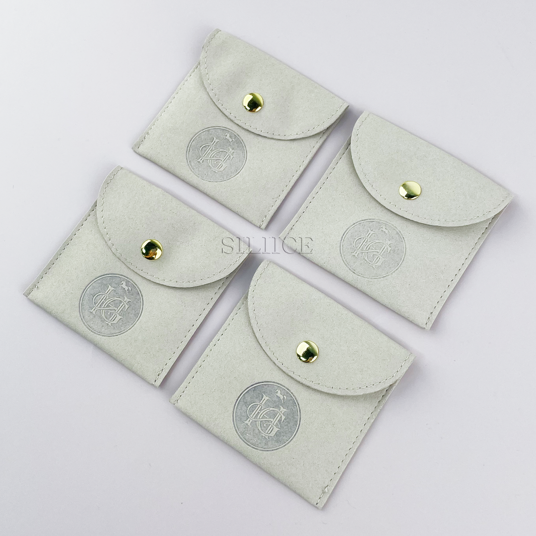100pcs Custom Logo Debossed Round Top Microfiber Jewelry Pouches with Button Closure – Wholesale Packaging for Rings, Earrings, Bracelets & Gifts