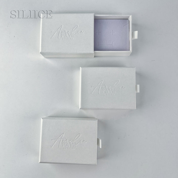 100pcs Custom Sliding Paper Drawer Jewelry Boxes – Debossed Logo, Perfect for Necklaces, Earrings, Bracelets & Rings, 3.54×3.54 in / 9×9 cm