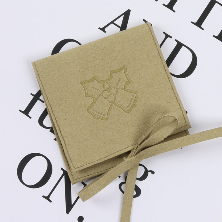 100pcs Wholesale Christmas Special Edition Microfiber Ribbon Closure Jewelry Pouches – Envelope-Flap Design with Embossed Christmas Pattern