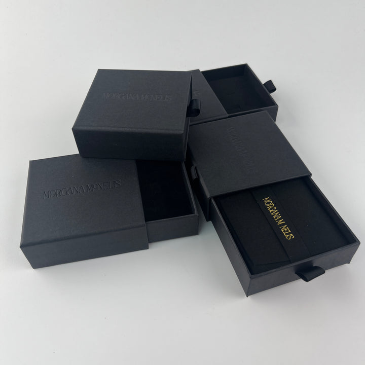 100pcs Custom Sliding Paper Drawer Jewelry Boxes – Debossed Logo, Perfect for Necklaces, Earrings, Bracelets & Rings, 3.54×3.54 in / 9×9 cm