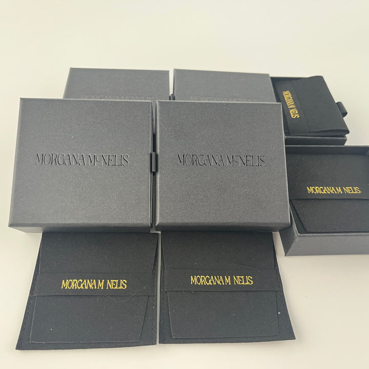 100pcs Custom Sliding Paper Drawer Jewelry Boxes – Debossed Logo, Perfect for Necklaces, Earrings, Bracelets & Rings, 3.54×3.54 in / 9×9 cm