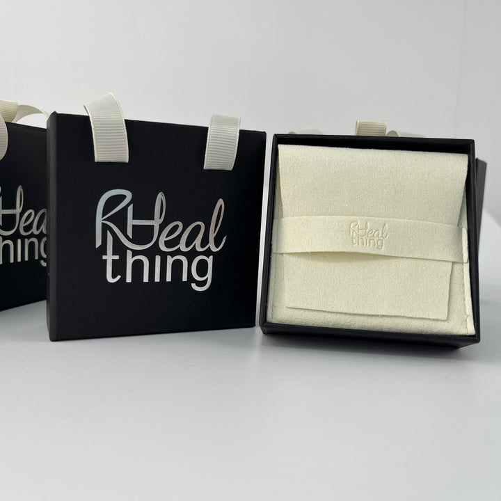 100pcs Custom Sliding Paper Drawer Jewelry Boxes with Ribbon Handle – Wholesale Handheld Jewelry Box, 3.54×3.54 in