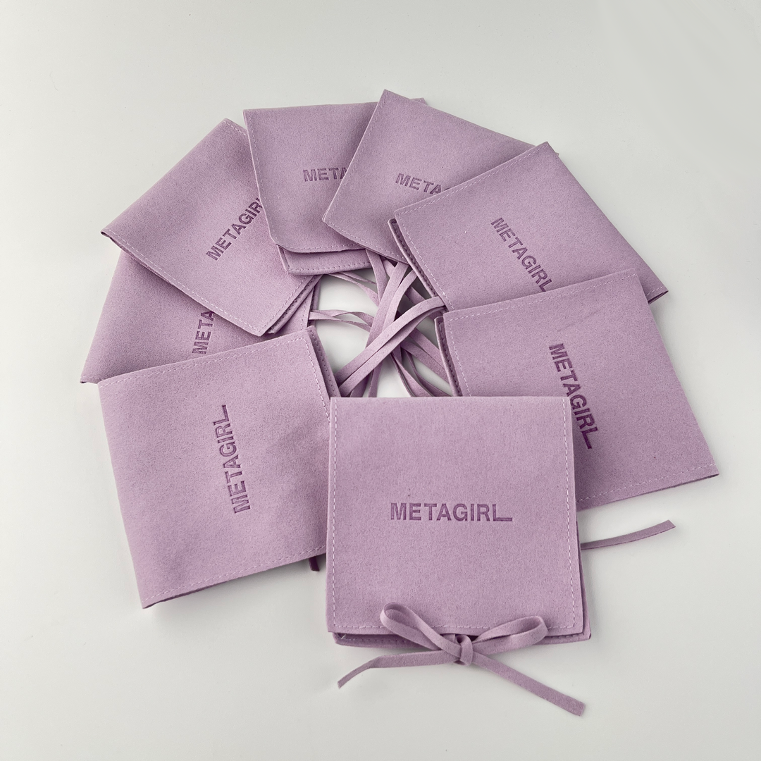 100pcs Microfiber Jewelry Envelope Pouches with Flap – Custom Debossed Logo, Minimalist Jewelry Gift Packaging | Wholesale