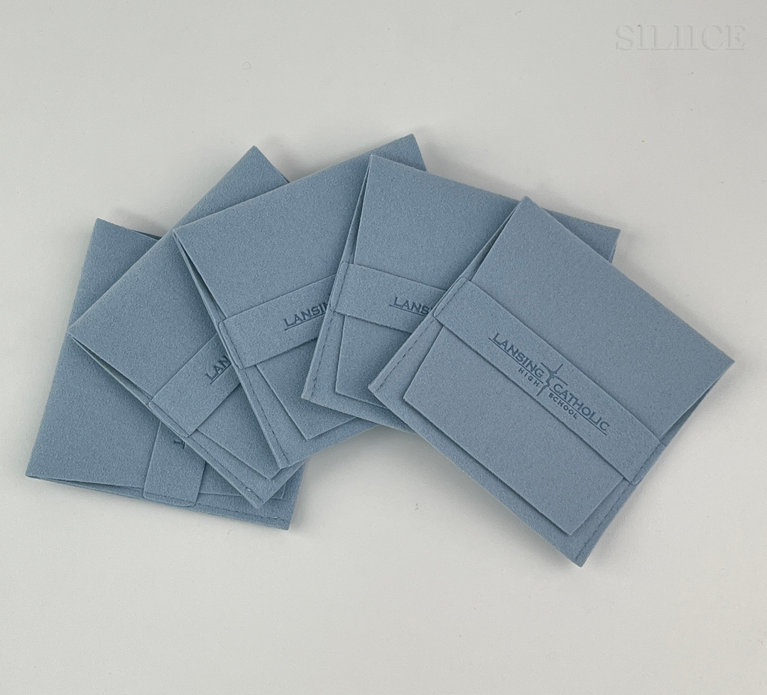 100pcs Custom Microfiber Jewelry Pouch – Envelope-Style with Tuck-In Closure & Custom Logo for Rings, Earrings & Necklaces Wholesale