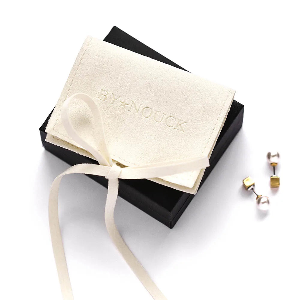 100pcs Wholesale Custom Jewelry Envelope Pouches – Rectangular Microfiber Bracelet, Earrings & Ring Bags with Flap & Embossed Logo