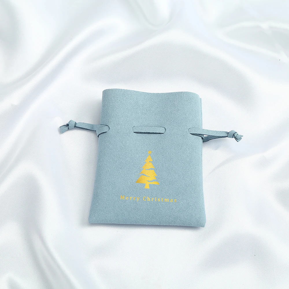 100pcs Wholesale Christmas Special Edition Microfiber Drawstring Jewelry Pouches – Holiday Gift with Gold-Foil Christmas Design