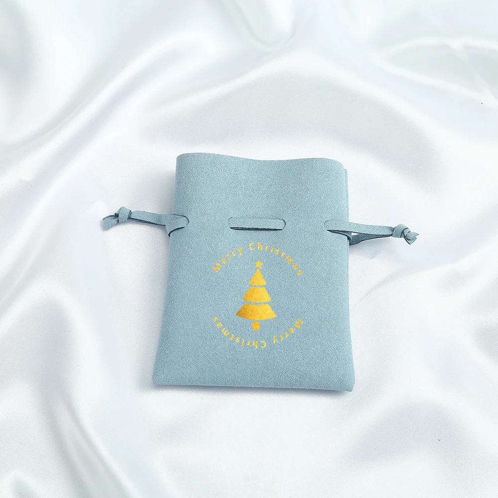 100pcs Wholesale Christmas Special Edition Microfiber Drawstring Jewelry Pouches – Holiday Gift with Gold-Foil Christmas Design