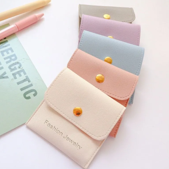 100pcs Wholesale Custom Faux Leather Jewelry Pouches with Embossed Logo – Snap Button Gift Bags for Rings, Earrings, Bracelets & Necklace Packaging