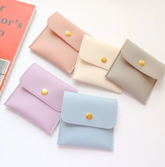 100pcs Wholesale Custom Faux Leather Jewelry Pouches with Embossed Logo – Snap Button Gift Bags for Rings, Earrings, Bracelets & Necklace Packaging