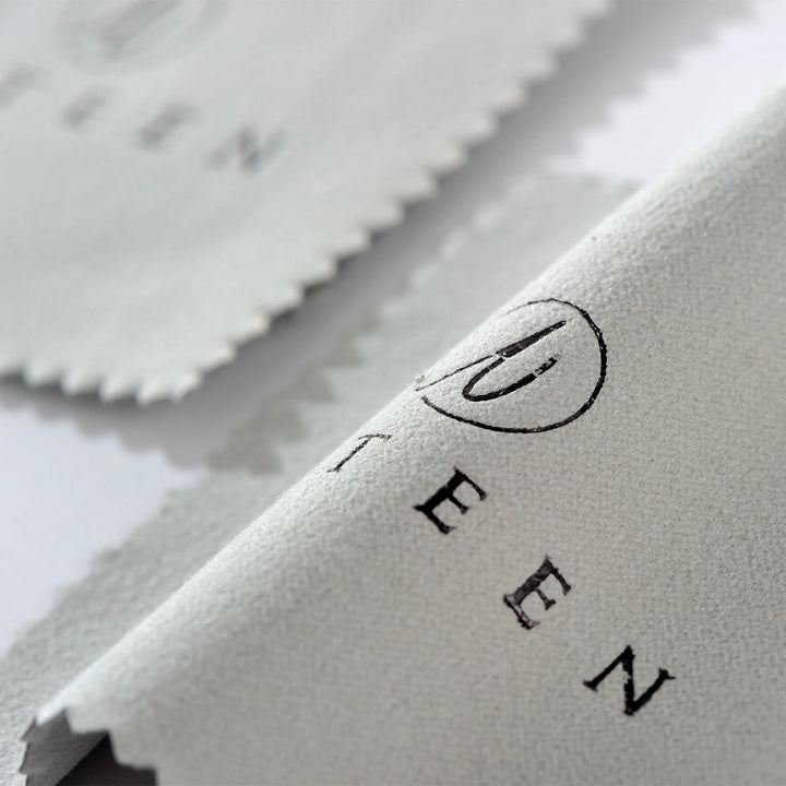Accessories Wholesale: Custom Logo Embossed Microfiber Silver Polishing Cloth – Jewelry Cleaning & Maintenance for Rings, Necklaces, Earrings, Bracelets