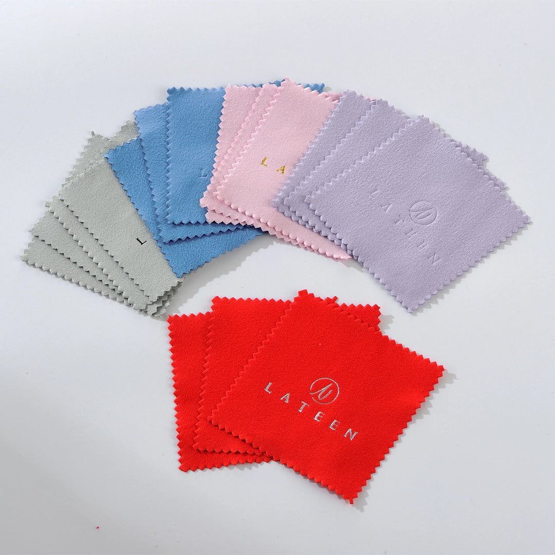 Accessories Wholesale: Custom Logo Embossed Microfiber Silver Polishing Cloth – Jewelry Cleaning & Maintenance for Rings, Necklaces, Earrings, Bracelets