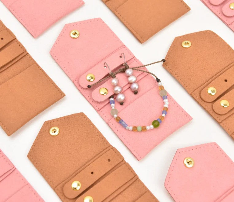 100pcs Custom Embossed Logo Mini Envelope Display Organizer Pouches – Foldable Microfiber Jewelry Bags with Snap Button for Earrings, Rings & Gift Packaging