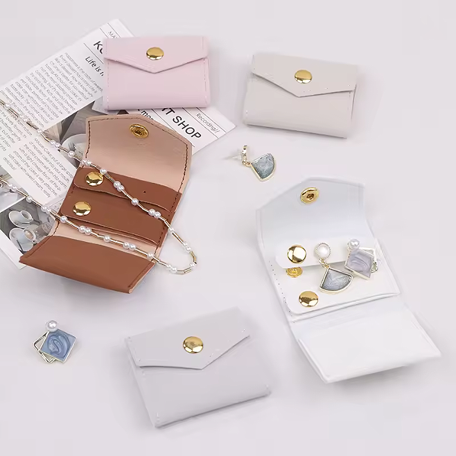 100pcs Custom Embossed Logo Mini Envelope Display Organizer Pouches – Foldable Microfiber Jewelry Bags with Snap Button for Earrings, Rings & Gift Packaging