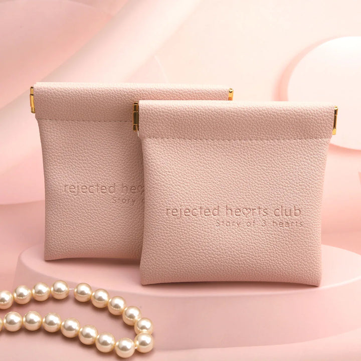 100pcs Wholesale Luxury PU Leather Magnetic Jewelry Pouches – Custom Embossed Logo Boutique Packaging for Rings & Necklaces