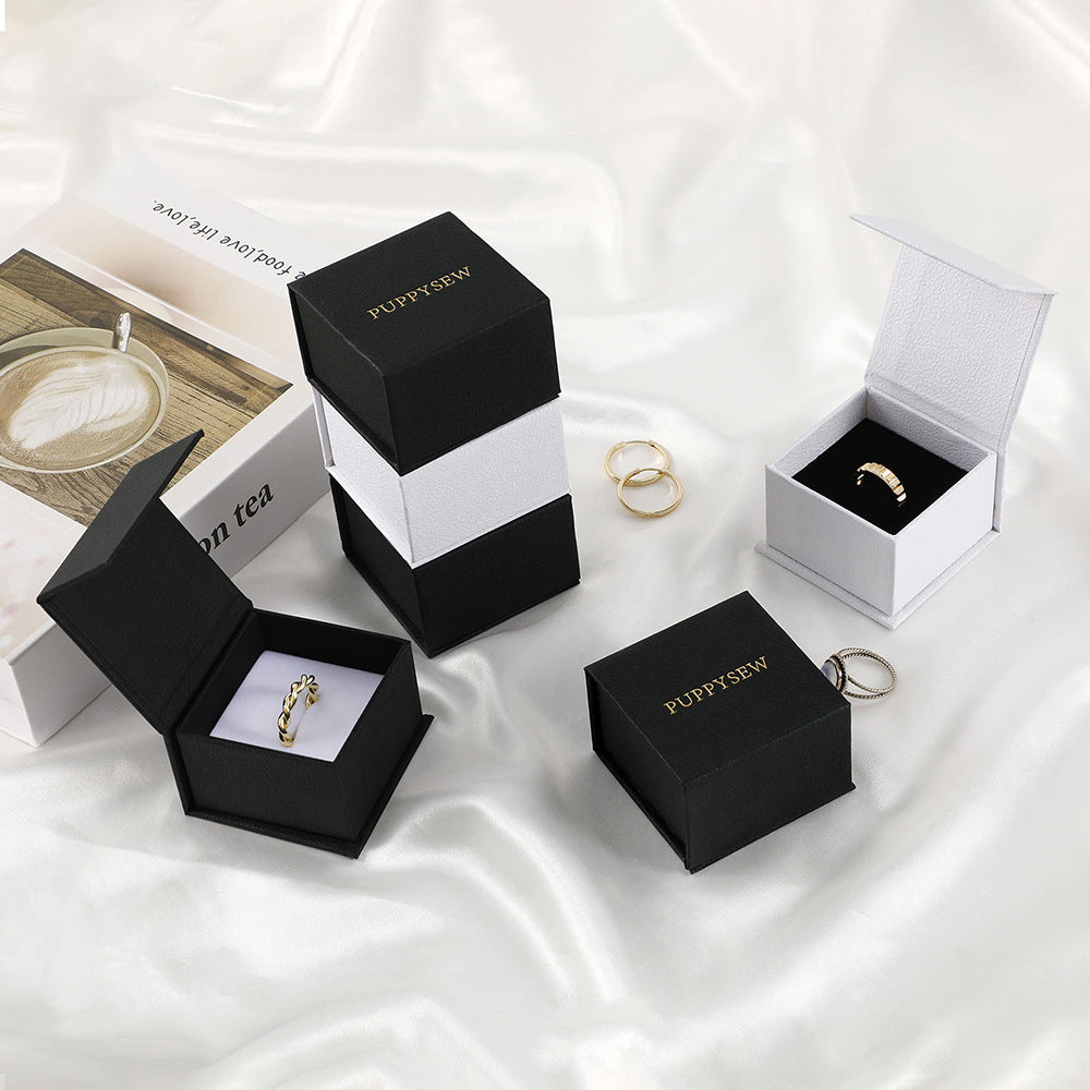 100Pcs Custom Logo Paper Flip Lid Jewelry Ring Boxes Wholesale – Small Magnetic Gift Packaging for Engagement Rings, Wedding Bands & Proposal