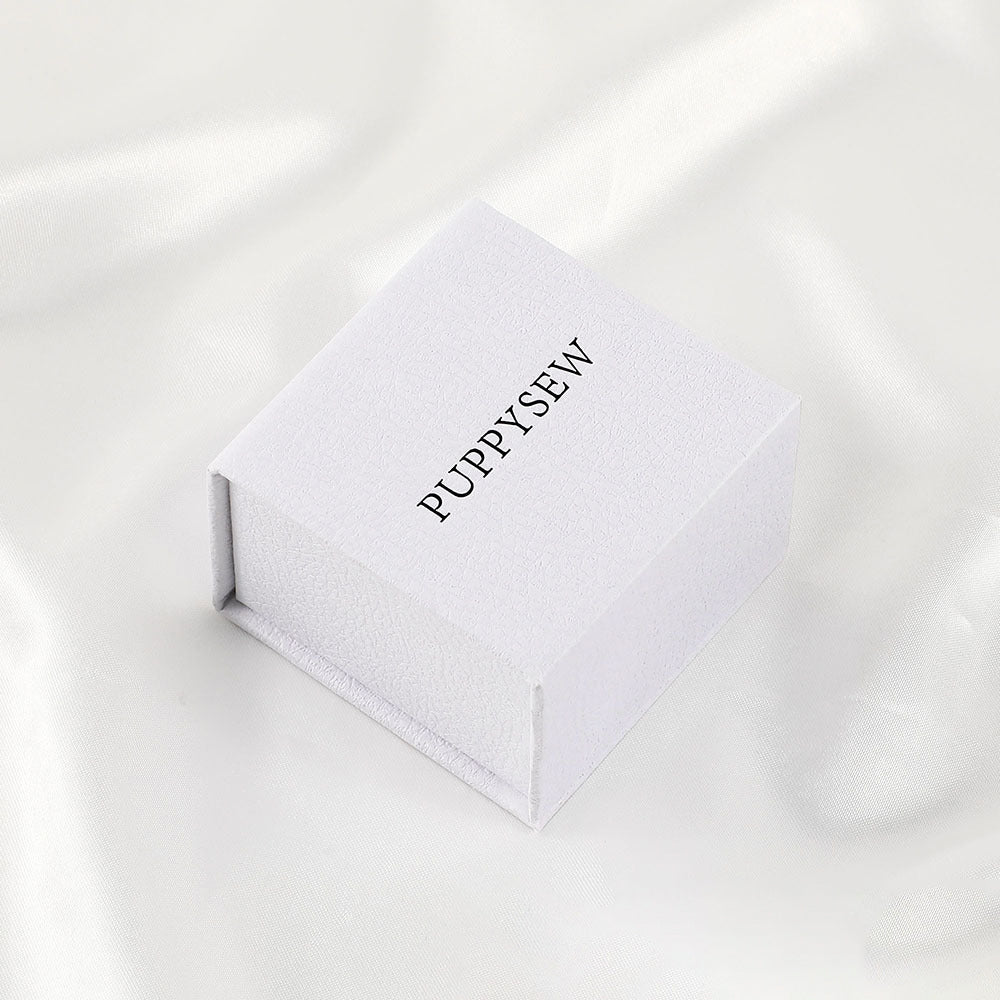 100Pcs Custom Logo Paper Flip Lid Jewelry Ring Boxes Wholesale – Small Magnetic Gift Packaging for Engagement Rings, Wedding Bands & Proposal