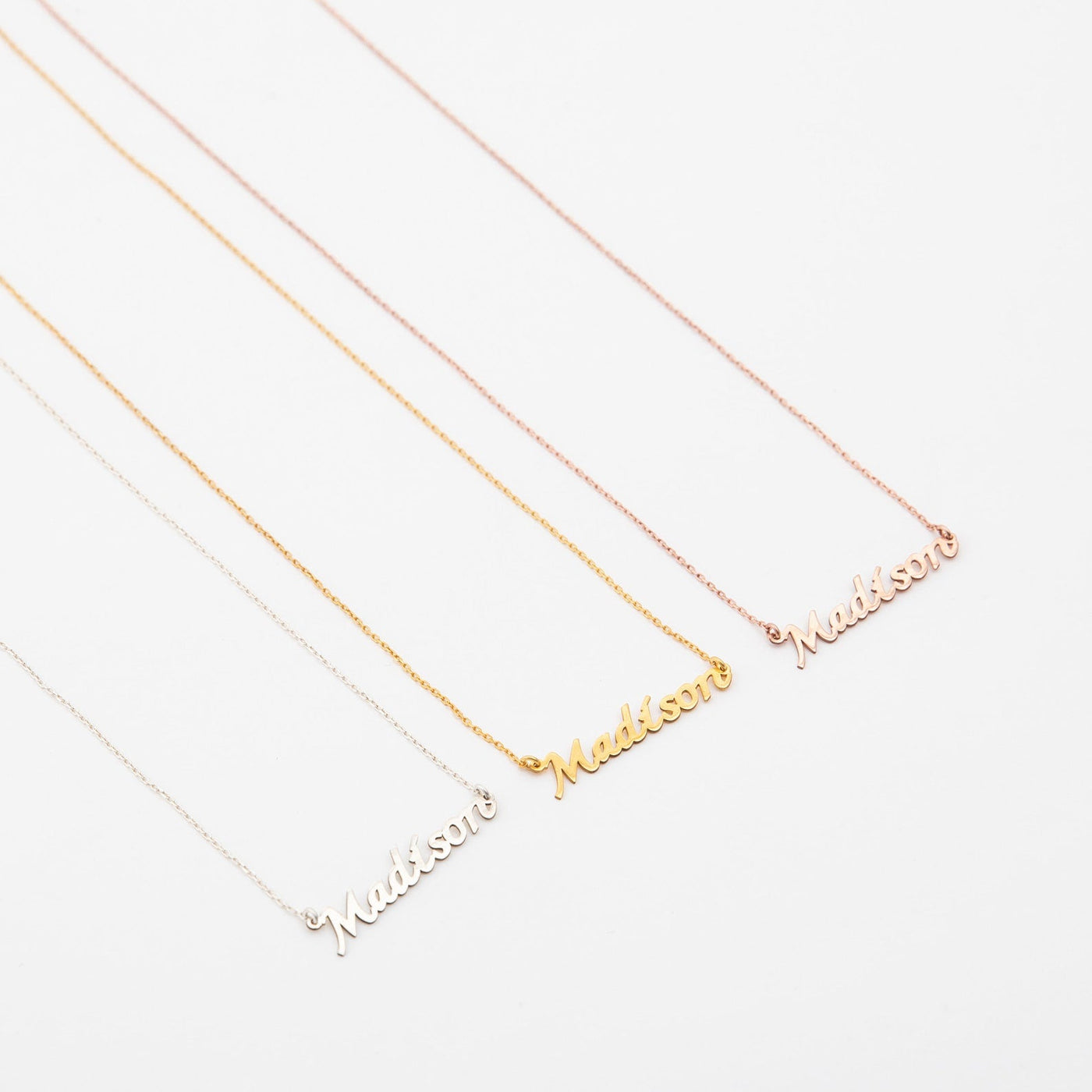 Custom Name Necklace With Butterfly - Solid 14K | 18K Gold