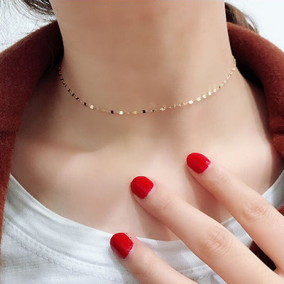 Solid 14K Gold Lips Leaf Unadorned Necklace