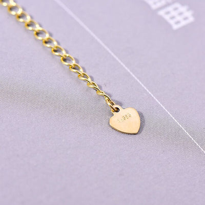 Solid 14K Gold Lips Leaf Unadorned Necklace